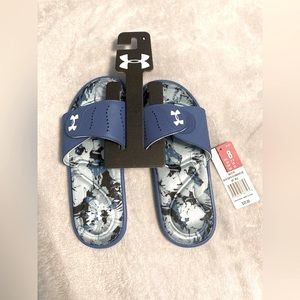 Women’s Under Armor Size 8 Slides NWT